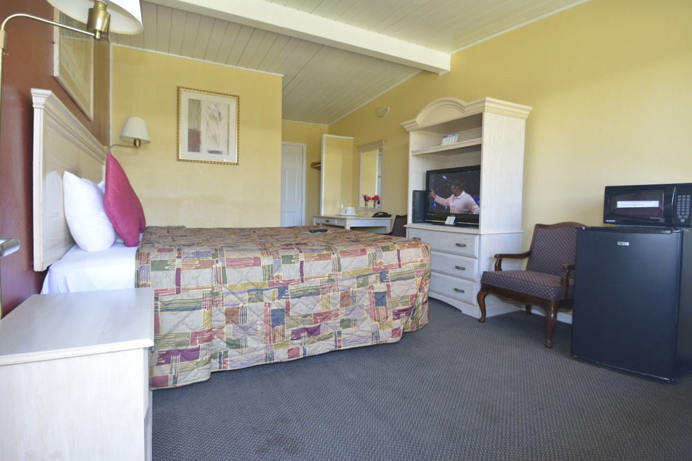 Gateway Inn Red Bluff Exterior photo